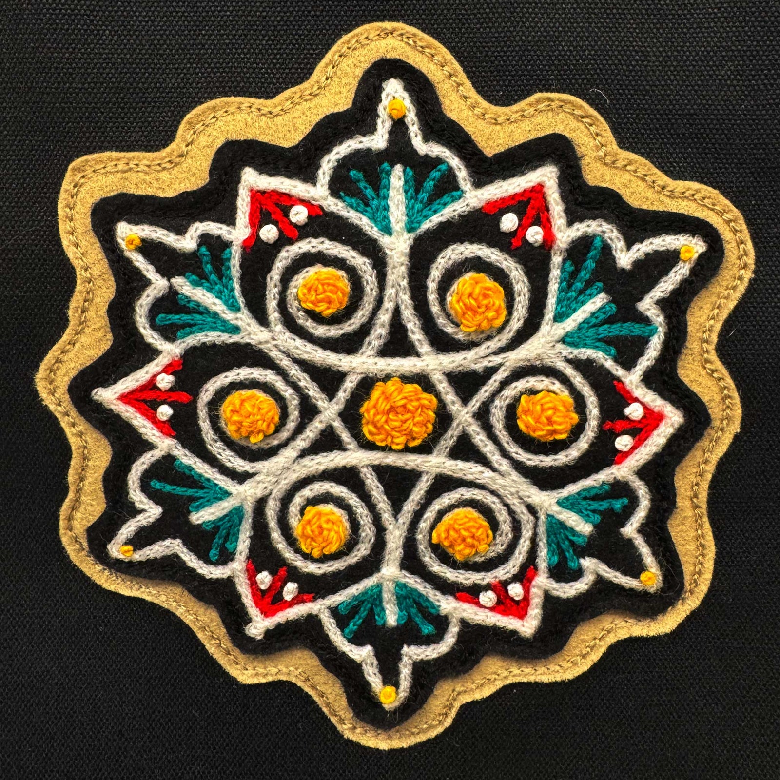 刺繍好きならきっとワクワクするはず。