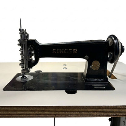 ハンドルミシン - Singer114w103 (Serial:W1157160)