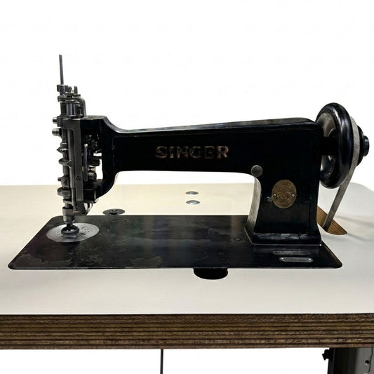 ハンドルミシン - Singer114w103 (Serial:W1157160)