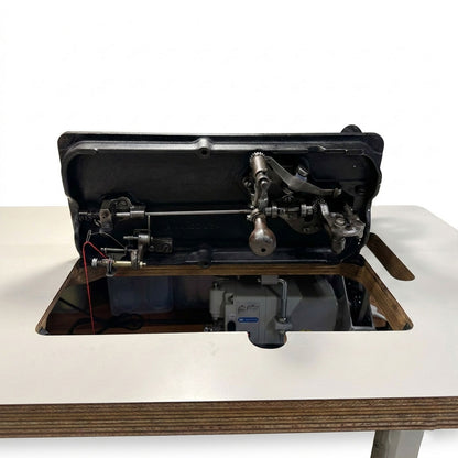 ハンドルミシン - Singer114w103 (Serial:W1157160)