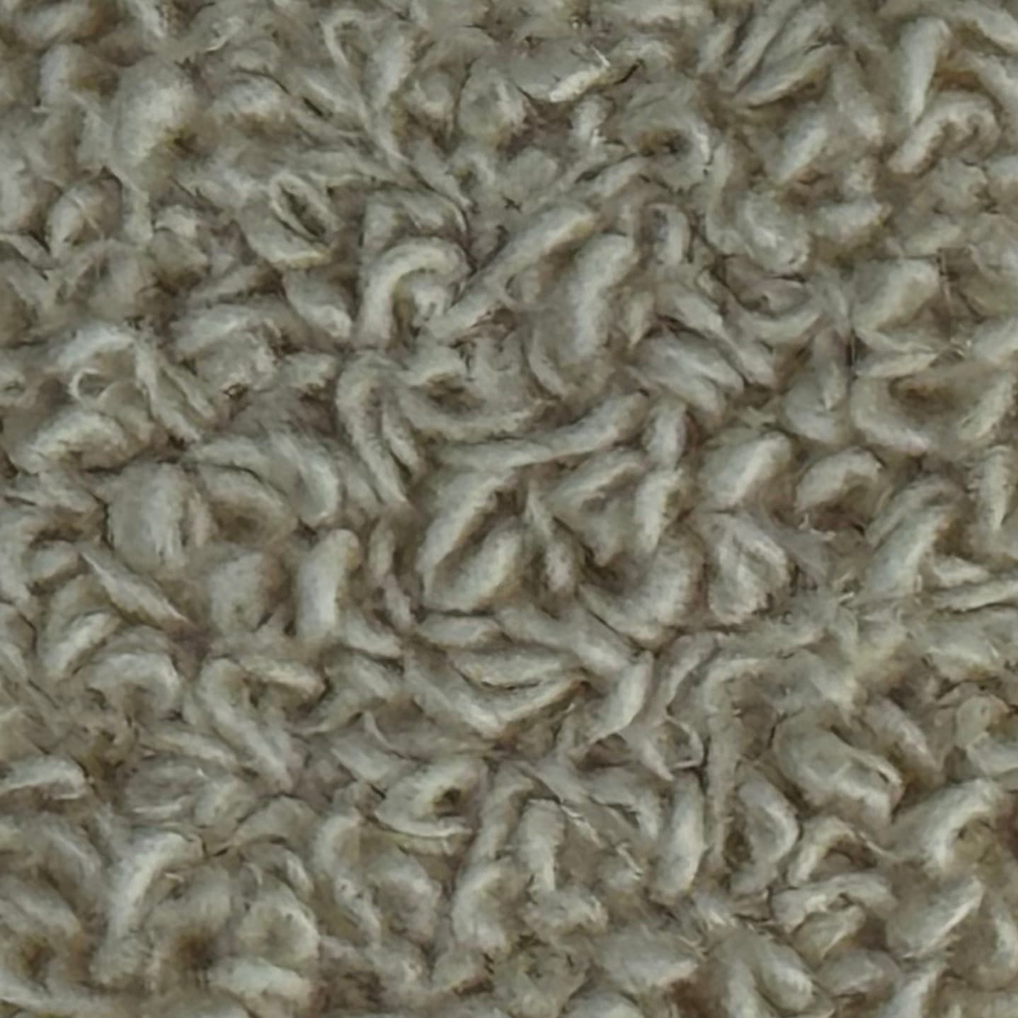 Chenille yarn for chainstitch embroidery machine